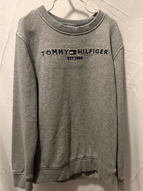 Tommy Hilfiger Gray Crewneck Sweatshirt with Embroidered Logo